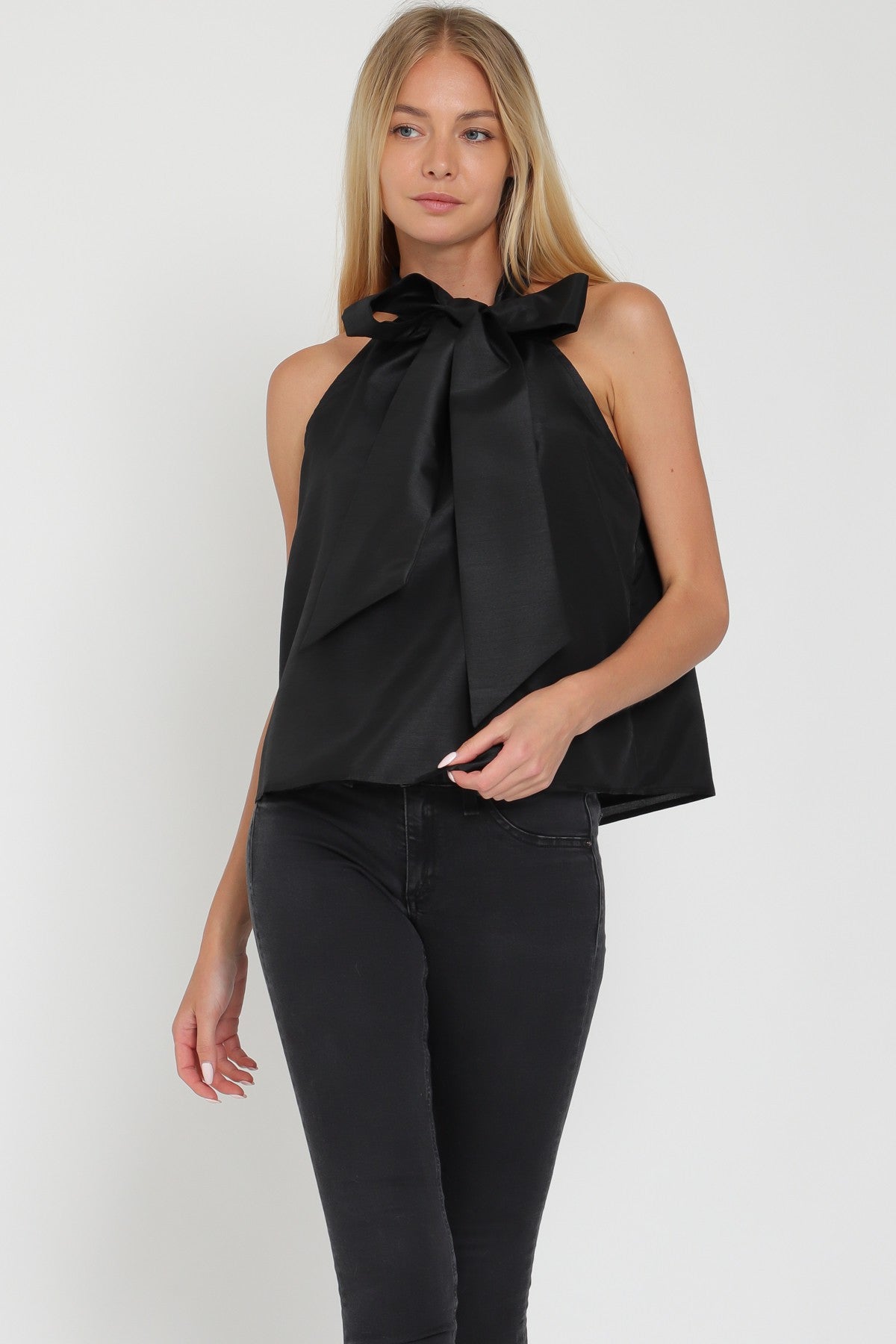 Sleeveless Tie Front Neck Blouse